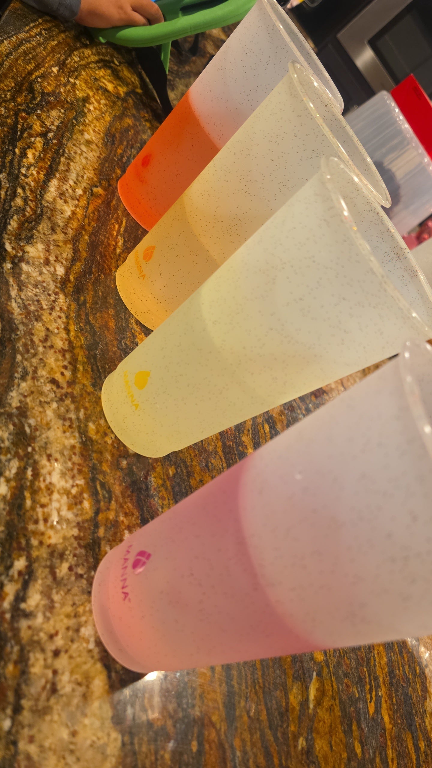 24oz Plastic Color Changing Cups