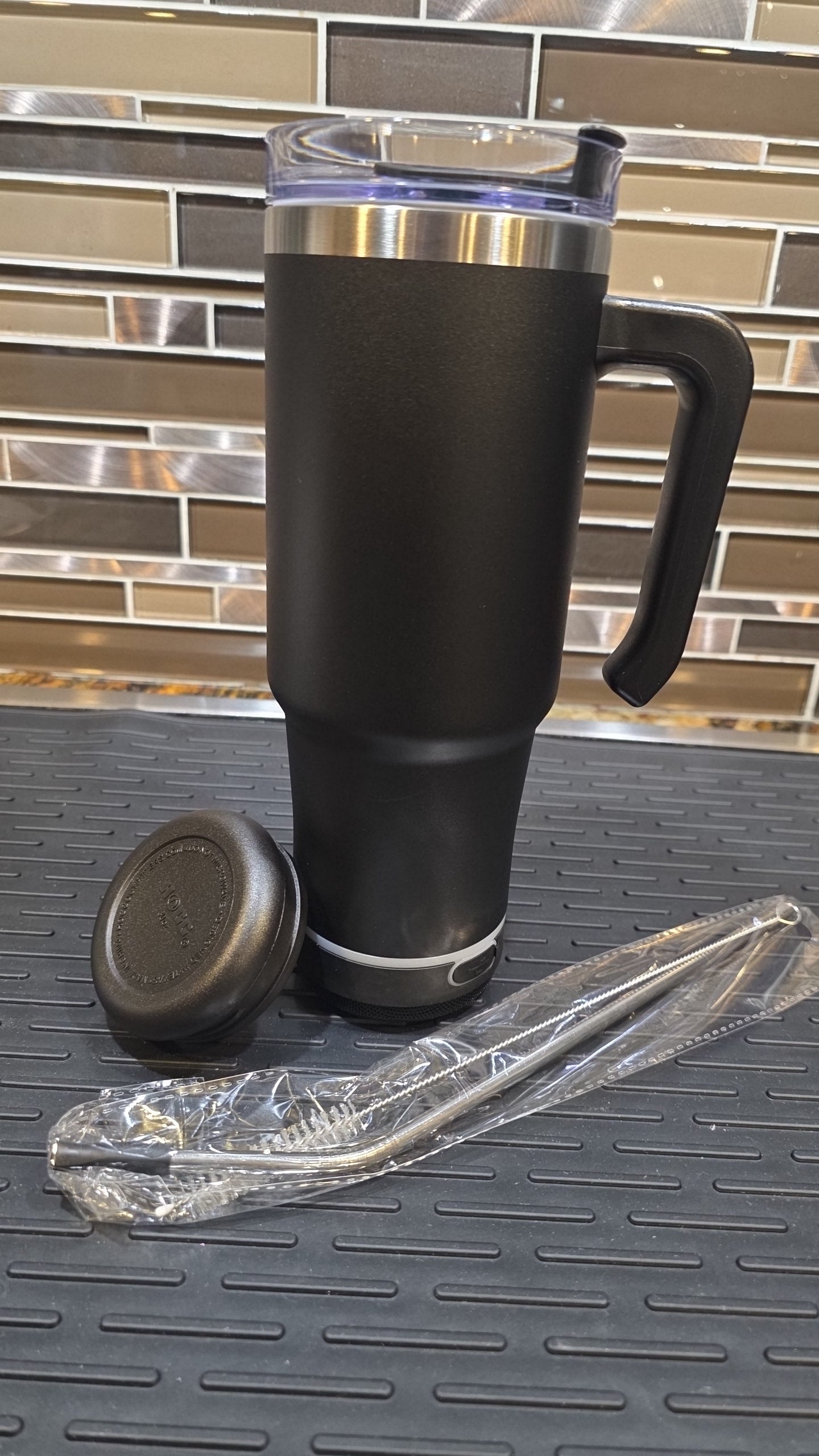 30oz BLACK Stainless Steel Bluetooth Tumbler