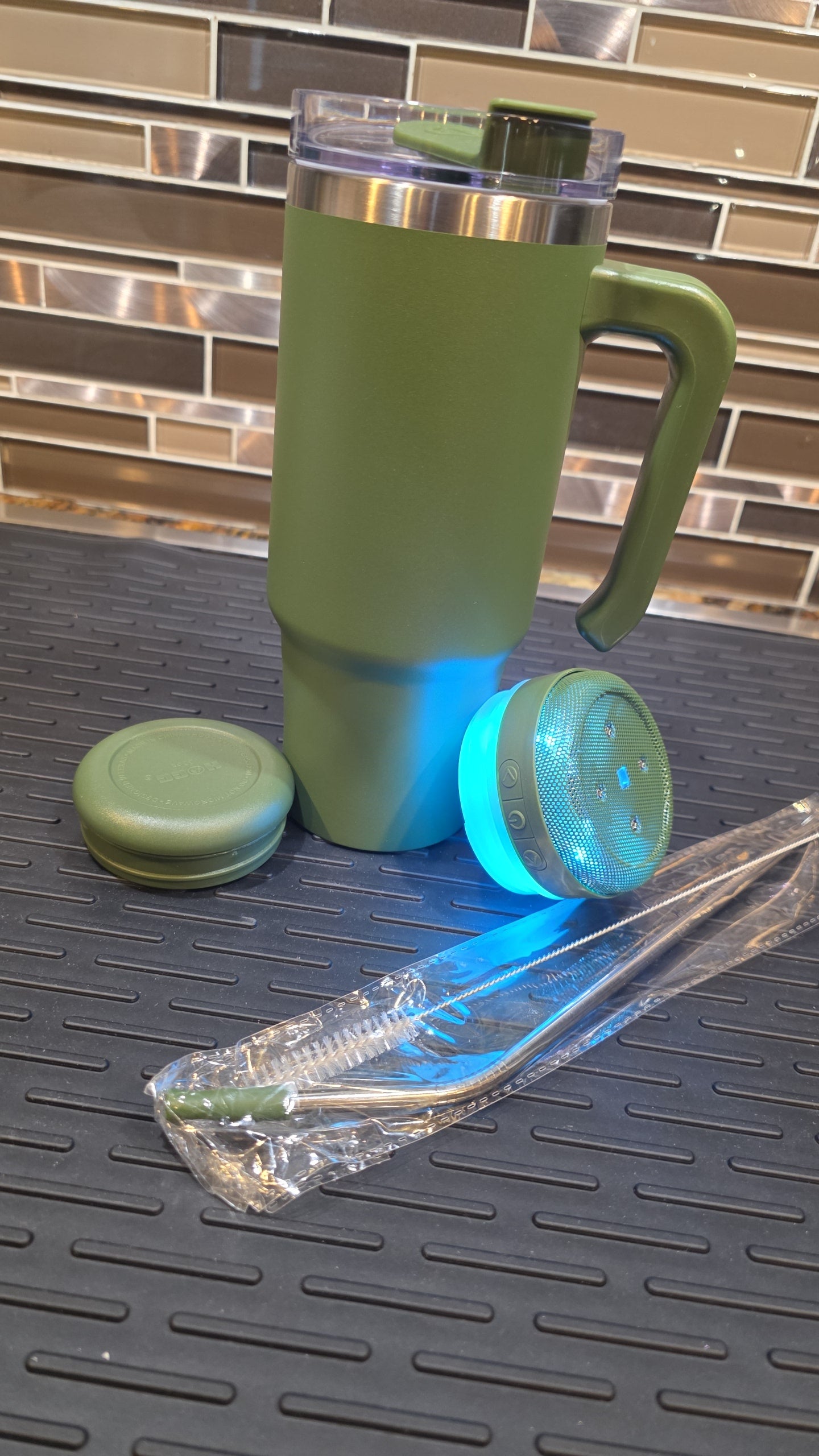 30oz HUNTER GREEN Stainless Steel Bluetooth Tumbler